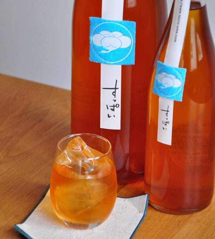 和歌山県平和酒造の鶴梅梅酒とその原料である完熟南高梅