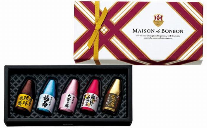 ギフトに最適な高級感のある梅酒ボンボンショコラの詰め合わせ